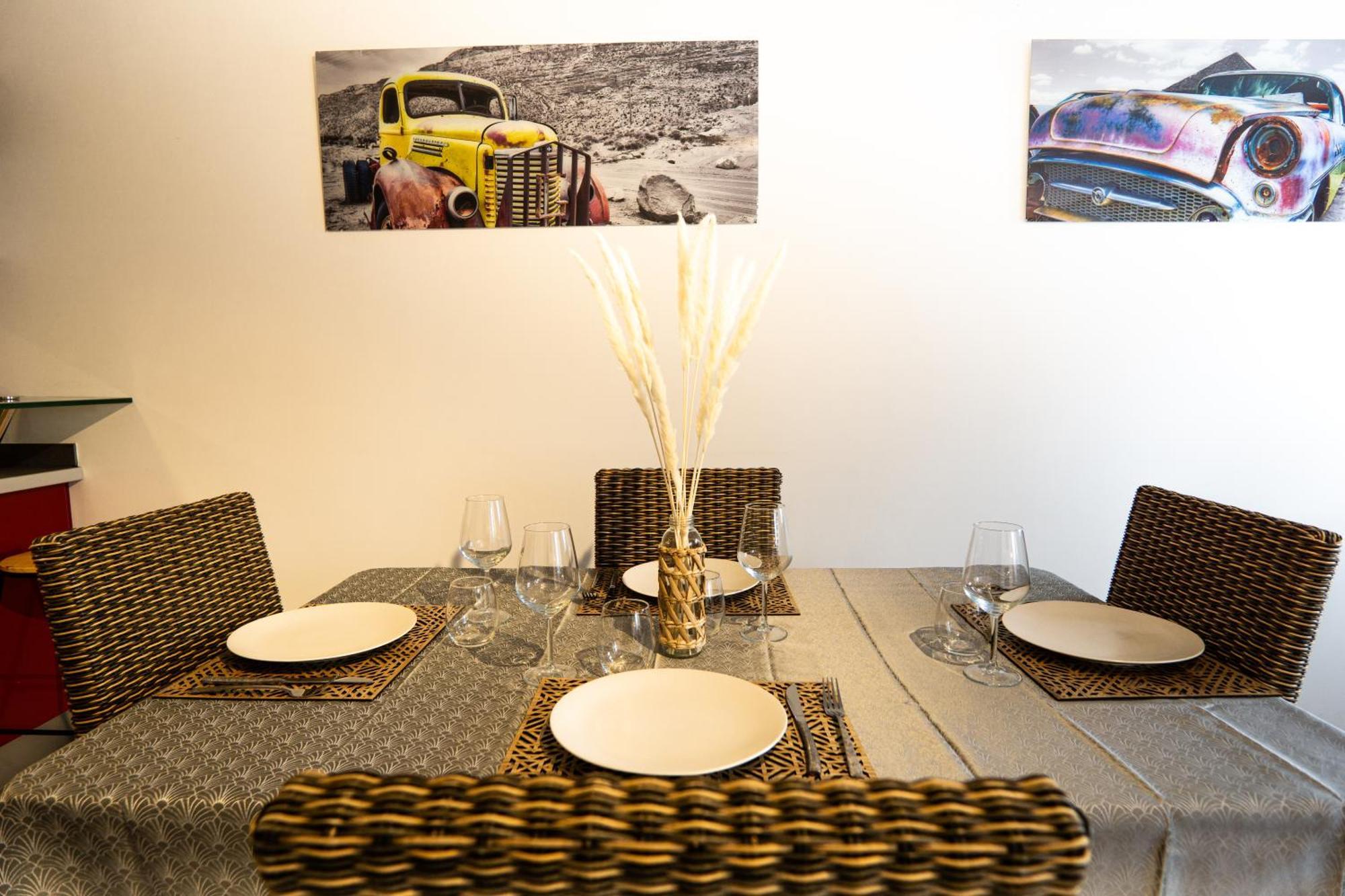 15 Rhone Beau T2 Avec Parking Gratuit Apartment Annecy Luaran gambar